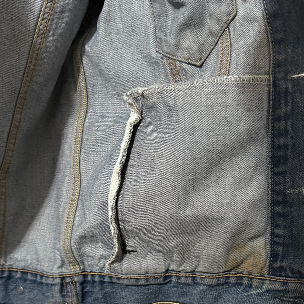 Men’s blue Levi Strauss Denim jacket - Picture 9 of 9